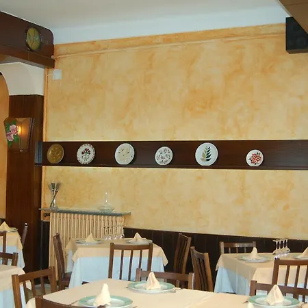 Betriu Hotel *